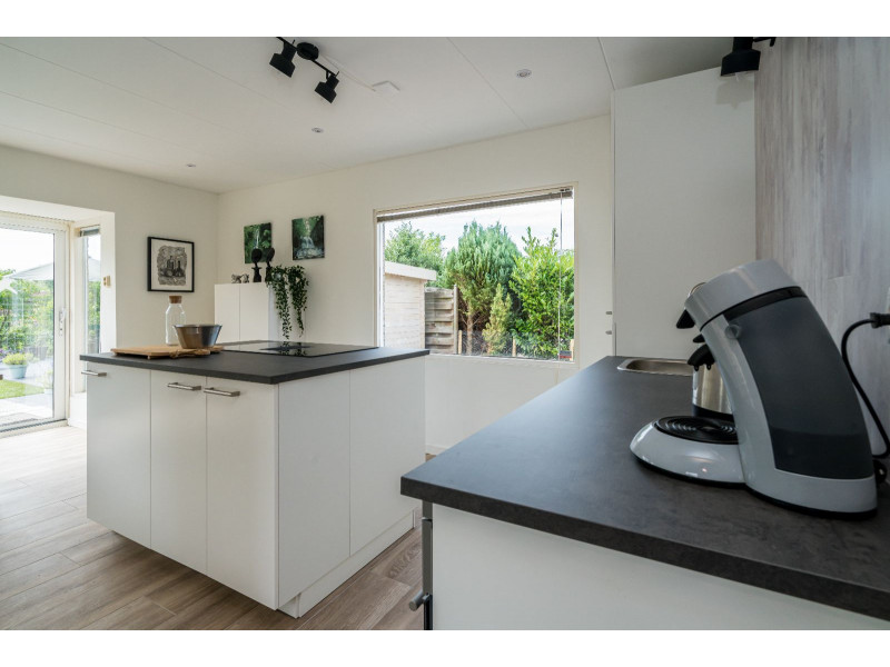 Renesse, Horizon 33 - Image 13