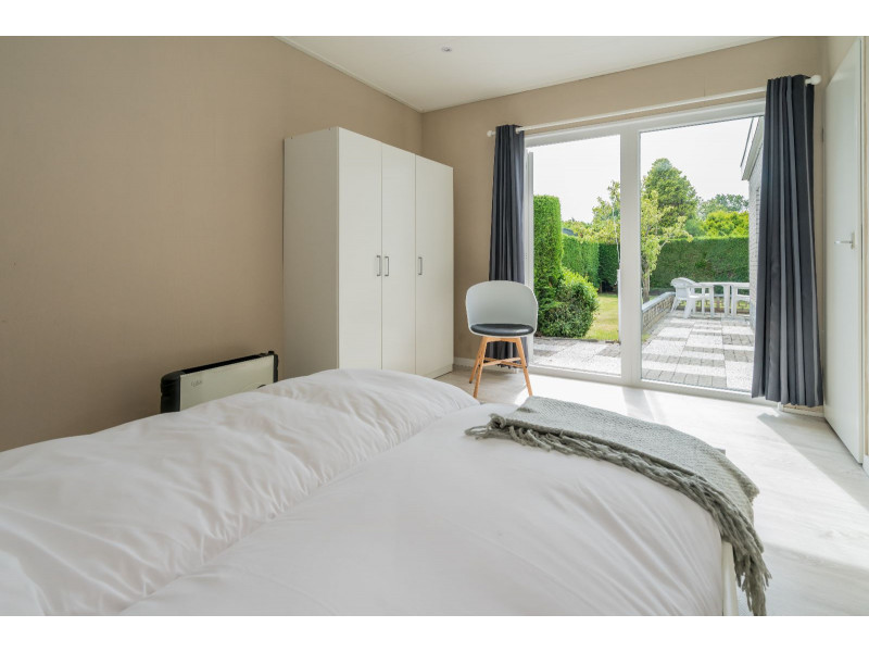 Renesse, Horizon 33 - Image 16