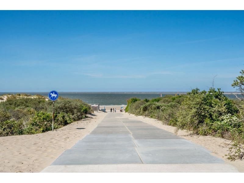 Renesse, Horizon 71 - Image 21