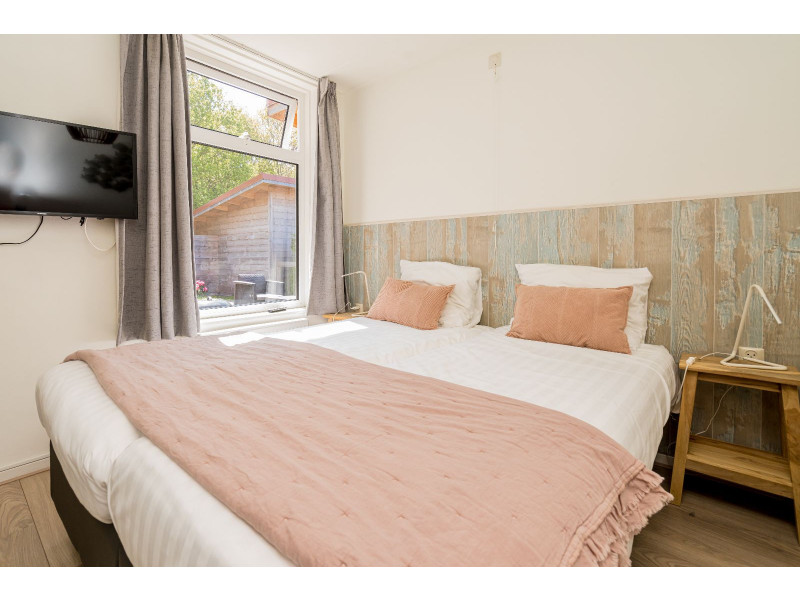 Renesse, Horizon 81 - Image 9