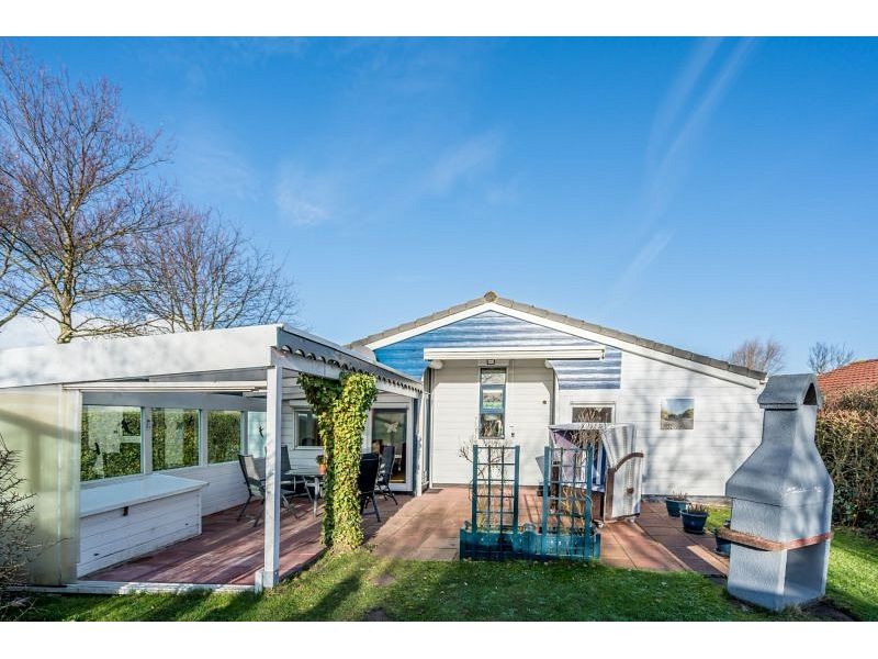 Renesse, Beachpark 32 - Image 1