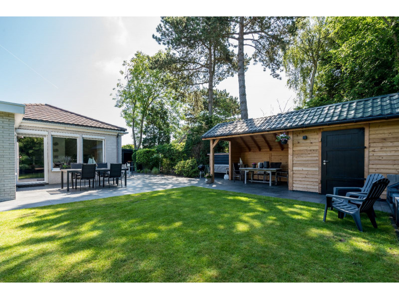 Renesse, Horizon 65, "Lost at Sea" - Image 1