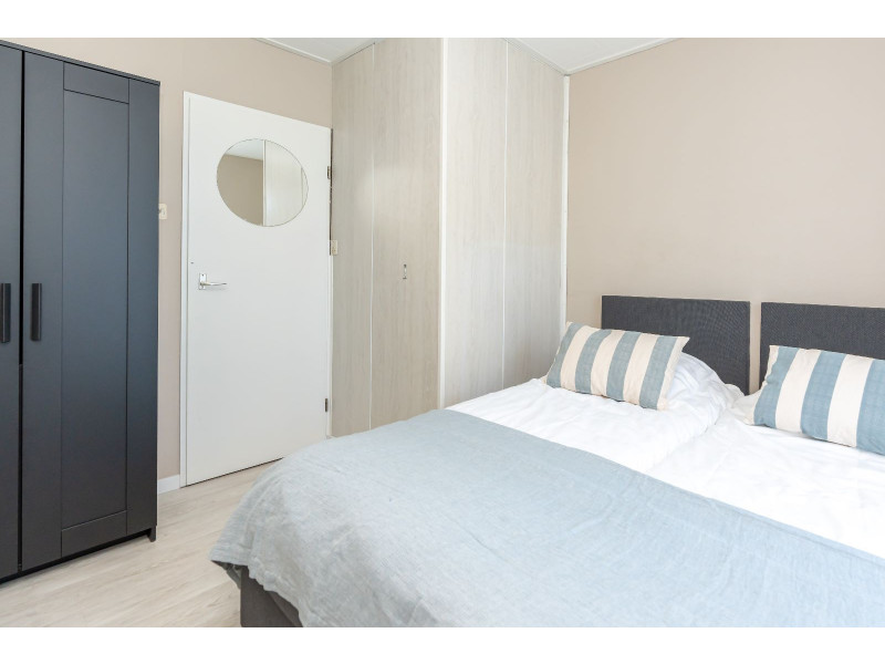 Renesse, Horizon 33 - Image 19